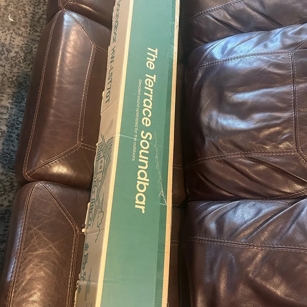 Samsung The Terrace Soundbar HW-LST70T